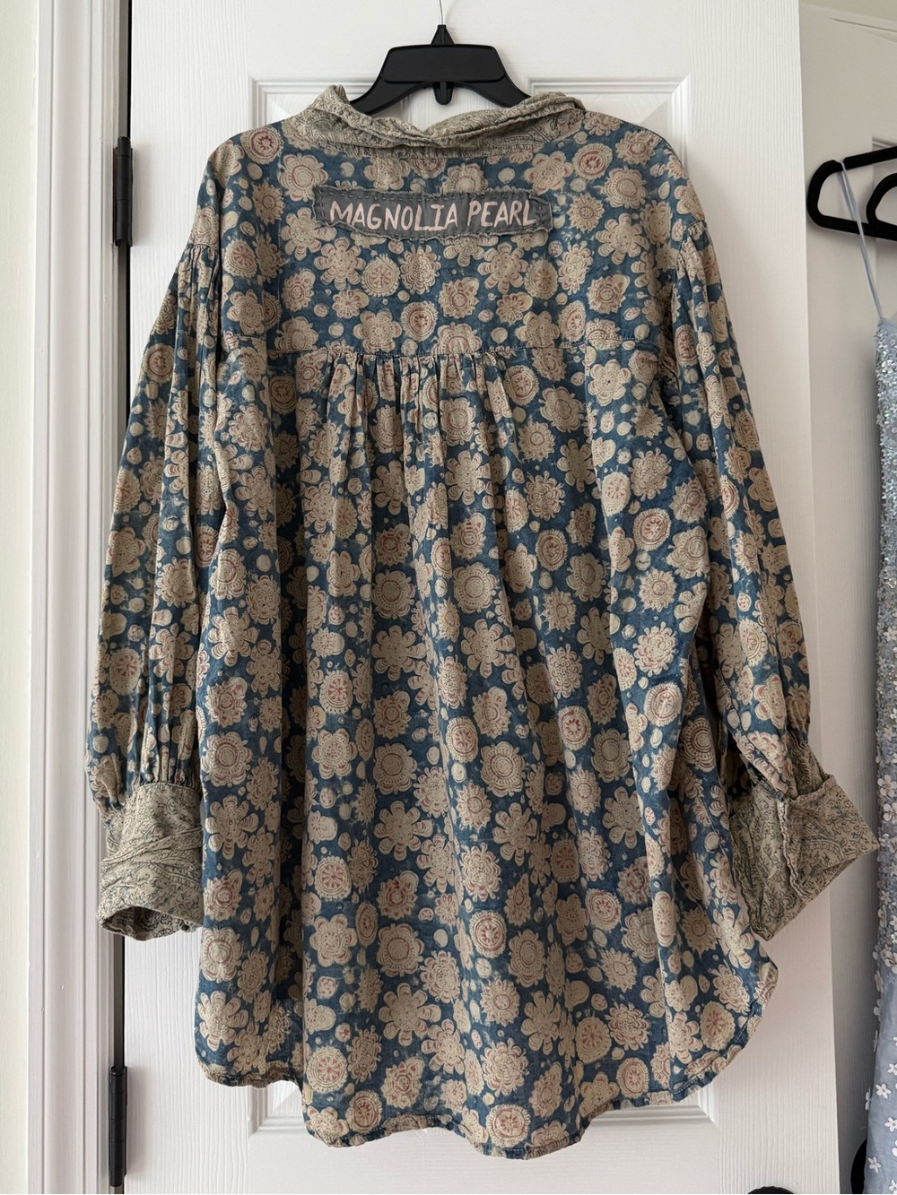 Magnolia Pearl Block Print Tora Shirt 1114 Rourke Oversized Button Neck - Picture 7 of 12
